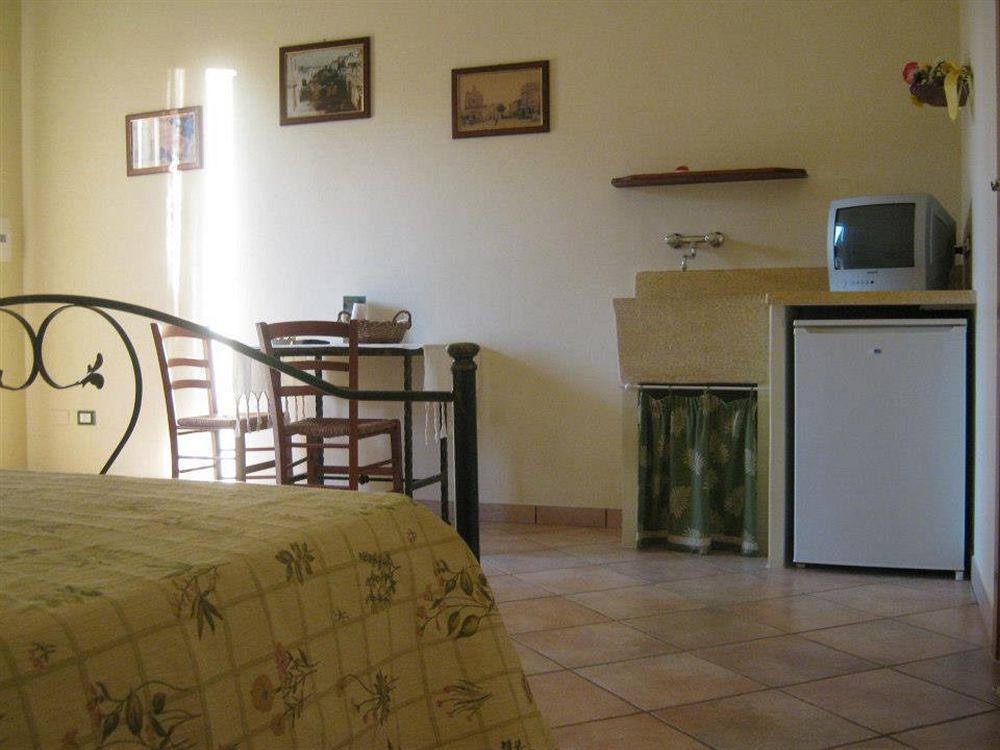 B&B Li Ccoti Cannole Buitenkant foto