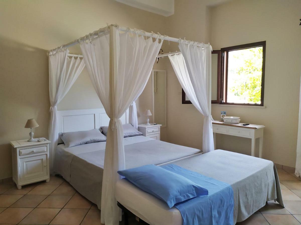 B&B Li Ccoti Cannole Buitenkant foto